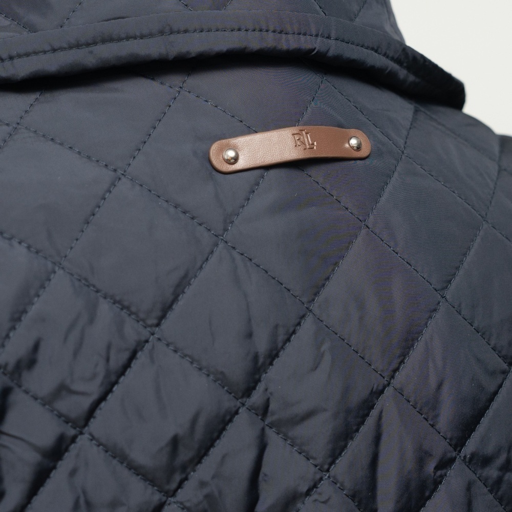 Lauren Ralph Lauren.  Quilted Barn Coat.‎ - Picture 11 of 15